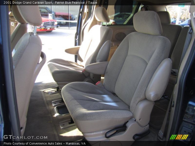 Patriot Blue Pearlcoat / Taupe 2001 Dodge Grand Caravan Sport