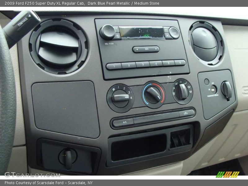 Dark Blue Pearl Metallic / Medium Stone 2009 Ford F250 Super Duty XL Regular Cab