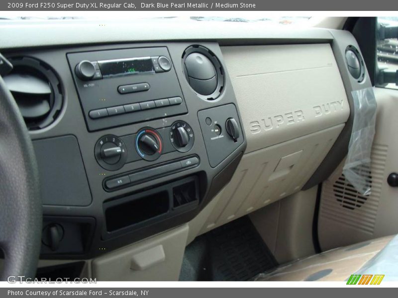 Dark Blue Pearl Metallic / Medium Stone 2009 Ford F250 Super Duty XL Regular Cab