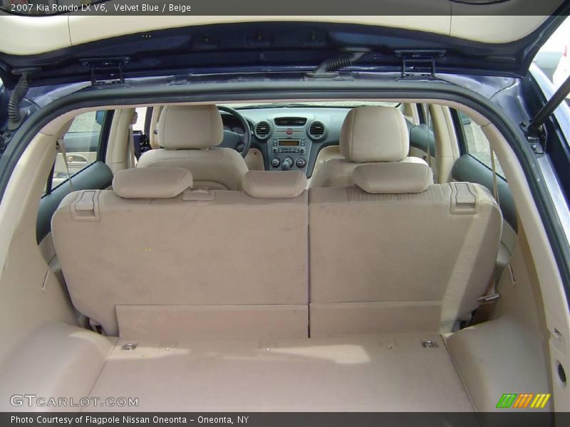 Velvet Blue / Beige 2007 Kia Rondo LX V6