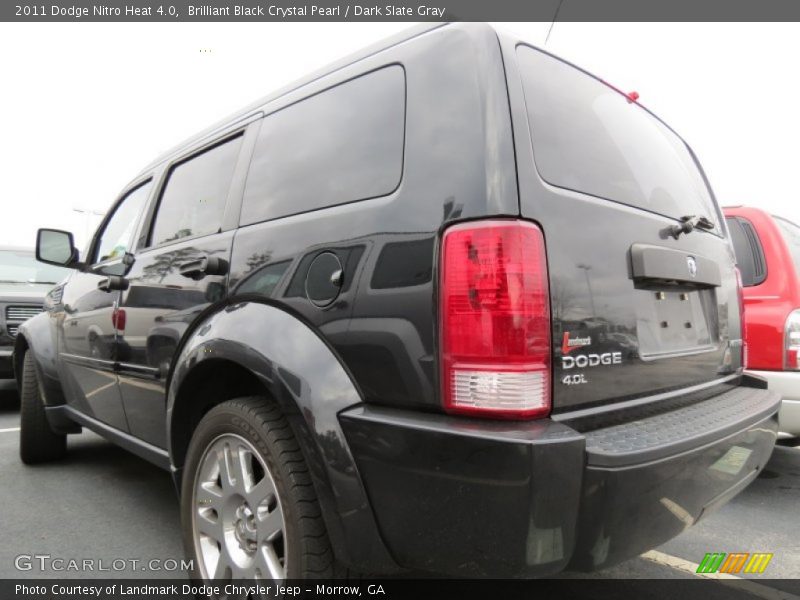 Brilliant Black Crystal Pearl / Dark Slate Gray 2011 Dodge Nitro Heat 4.0