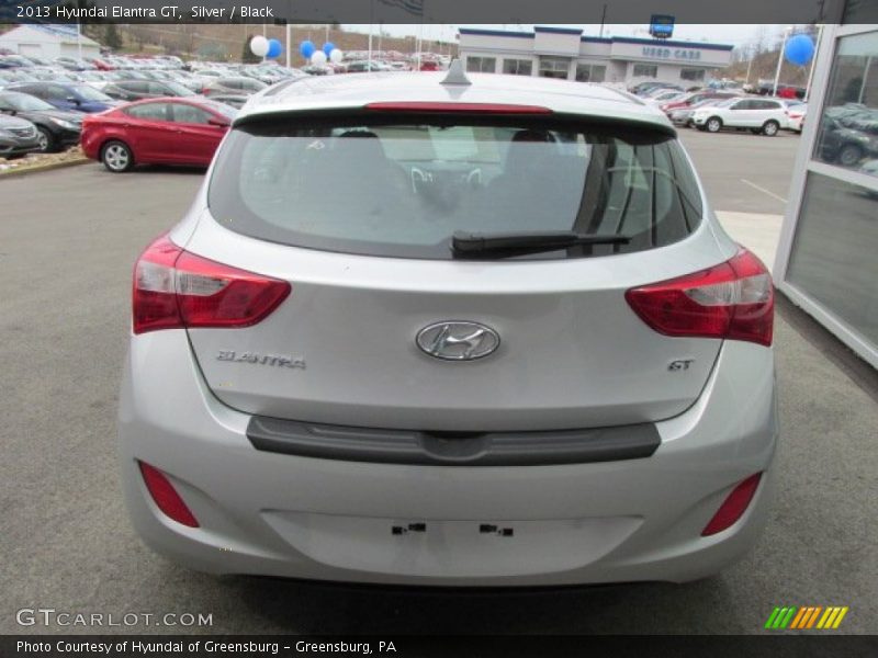 Silver / Black 2013 Hyundai Elantra GT