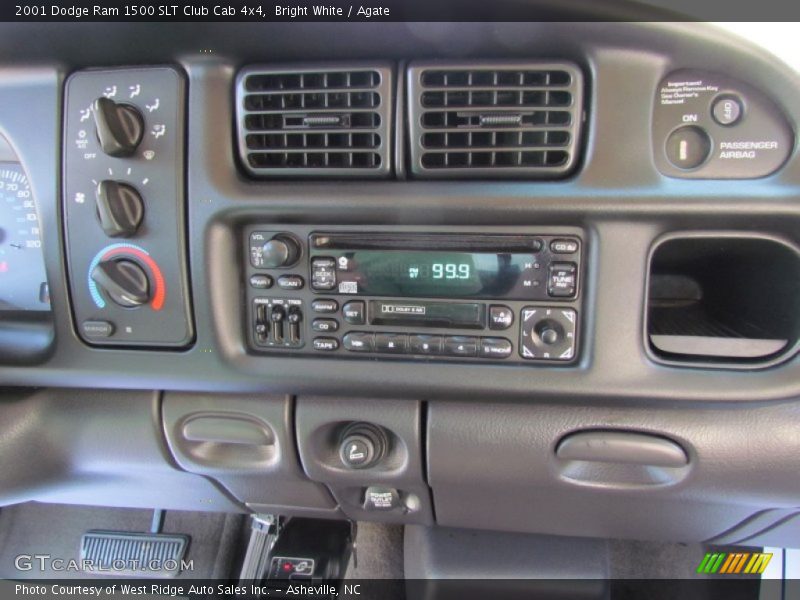 Controls of 2001 Ram 1500 SLT Club Cab 4x4