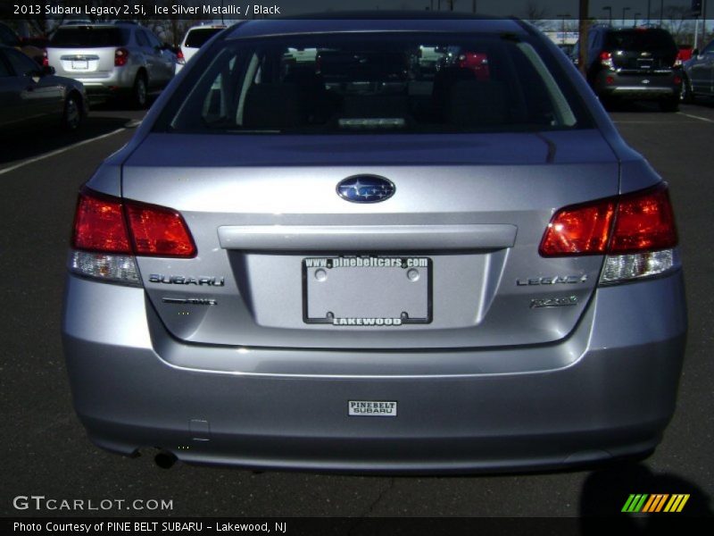 Ice Silver Metallic / Black 2013 Subaru Legacy 2.5i