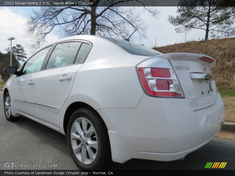 Aspen White / Charcoal 2012 Nissan Sentra 2.0 SL