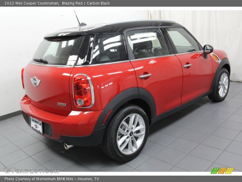 Blazing Red / Carbon Black 2013 Mini Cooper Countryman
