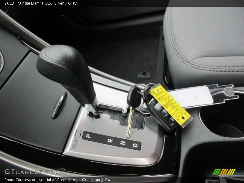 Silver / Gray 2013 Hyundai Elantra GLS