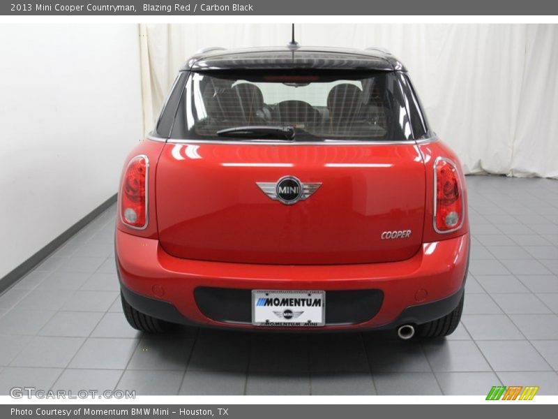 Blazing Red / Carbon Black 2013 Mini Cooper Countryman