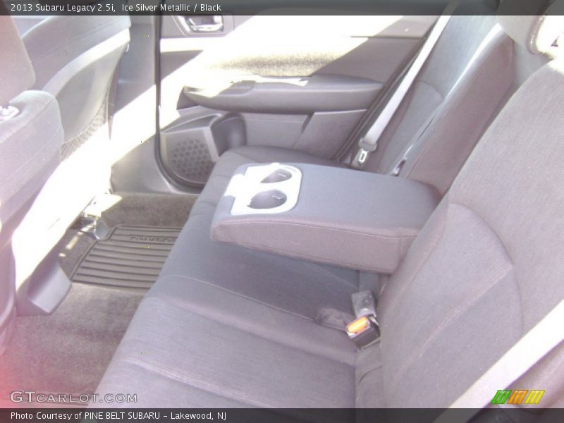 Ice Silver Metallic / Black 2013 Subaru Legacy 2.5i