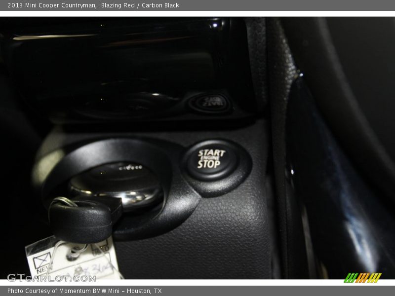Blazing Red / Carbon Black 2013 Mini Cooper Countryman