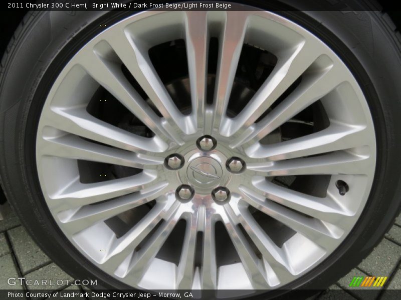 Bright White / Dark Frost Beige/Light Frost Beige 2011 Chrysler 300 C Hemi