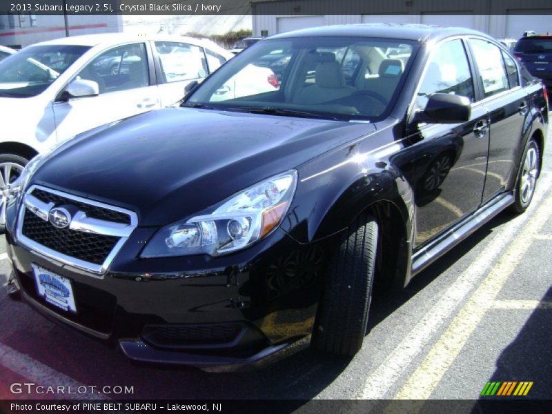 Crystal Black Silica / Ivory 2013 Subaru Legacy 2.5i