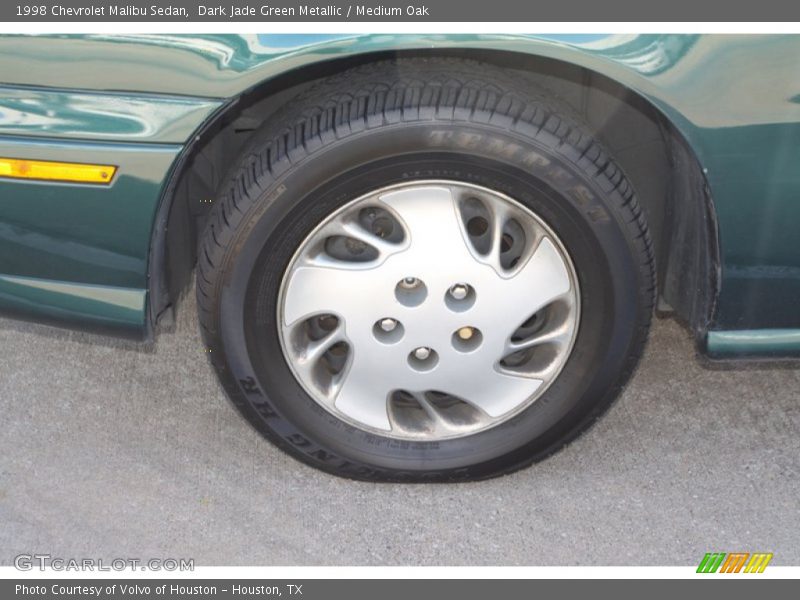 Dark Jade Green Metallic / Medium Oak 1998 Chevrolet Malibu Sedan