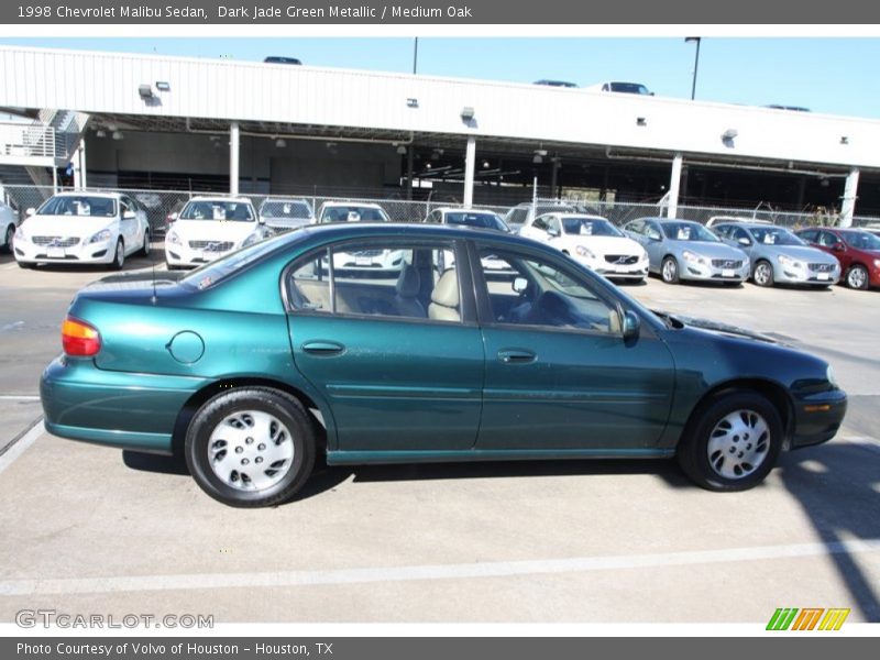 Dark Jade Green Metallic / Medium Oak 1998 Chevrolet Malibu Sedan