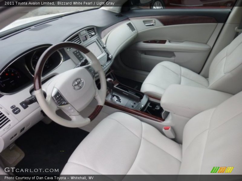 Blizzard White Pearl / Light Gray 2011 Toyota Avalon Limited