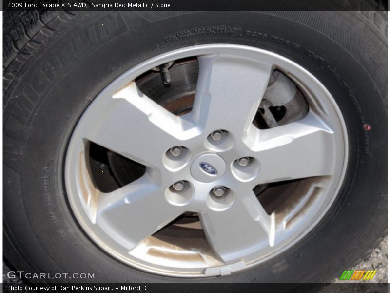 Sangria Red Metallic / Stone 2009 Ford Escape XLS 4WD