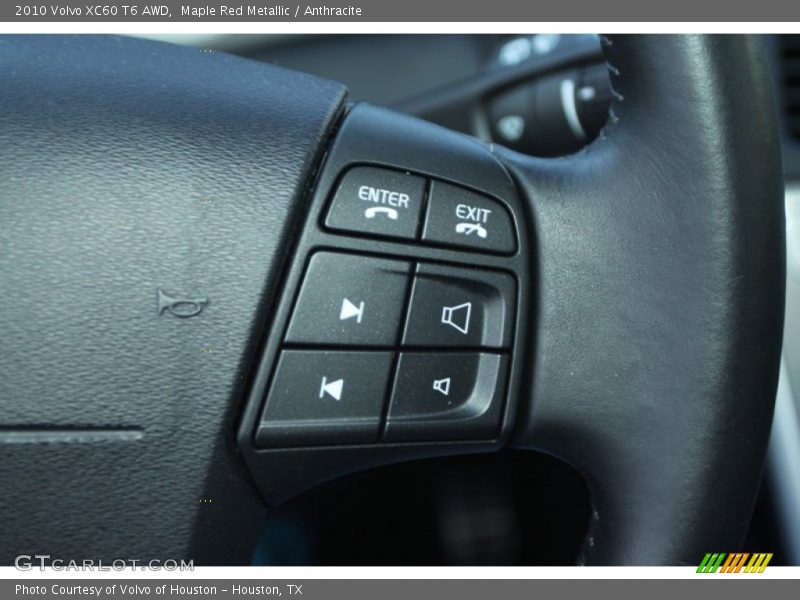 Controls of 2010 XC60 T6 AWD