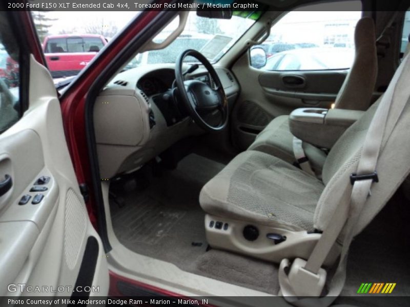 Toreador Red Metallic / Medium Graphite 2000 Ford F150 XLT Extended Cab 4x4