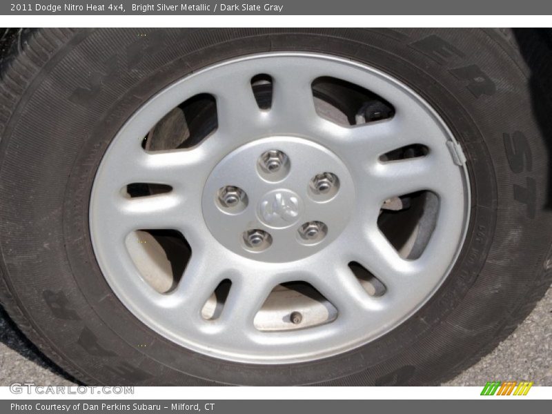 Bright Silver Metallic / Dark Slate Gray 2011 Dodge Nitro Heat 4x4