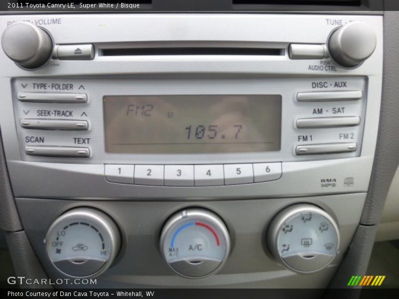 Super White / Bisque 2011 Toyota Camry LE