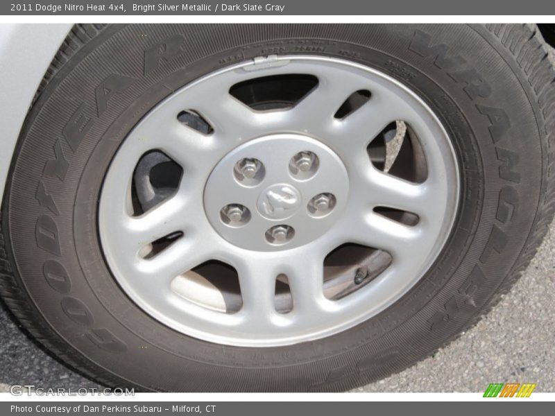 Bright Silver Metallic / Dark Slate Gray 2011 Dodge Nitro Heat 4x4