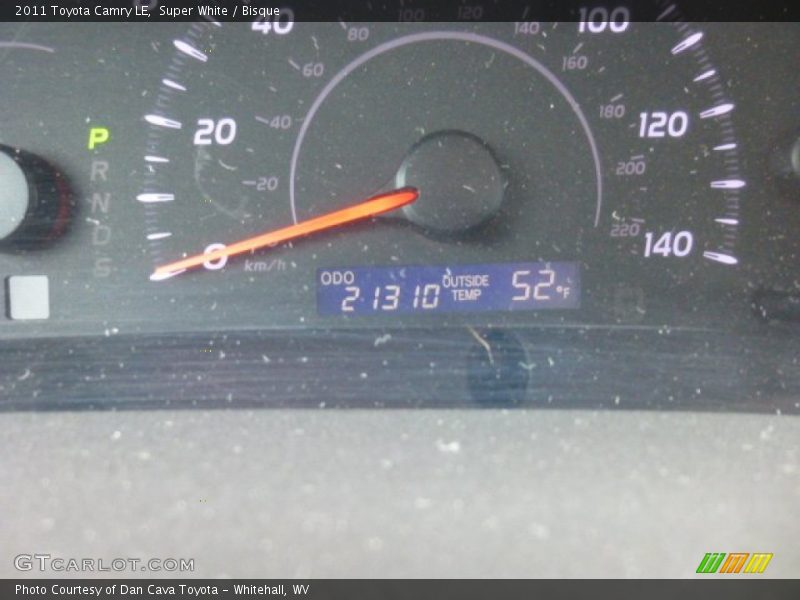 Super White / Bisque 2011 Toyota Camry LE