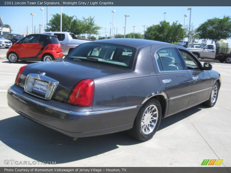Midnight Grey / Light Graphite 2001 Lincoln Town Car Signature