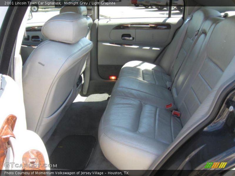 Midnight Grey / Light Graphite 2001 Lincoln Town Car Signature