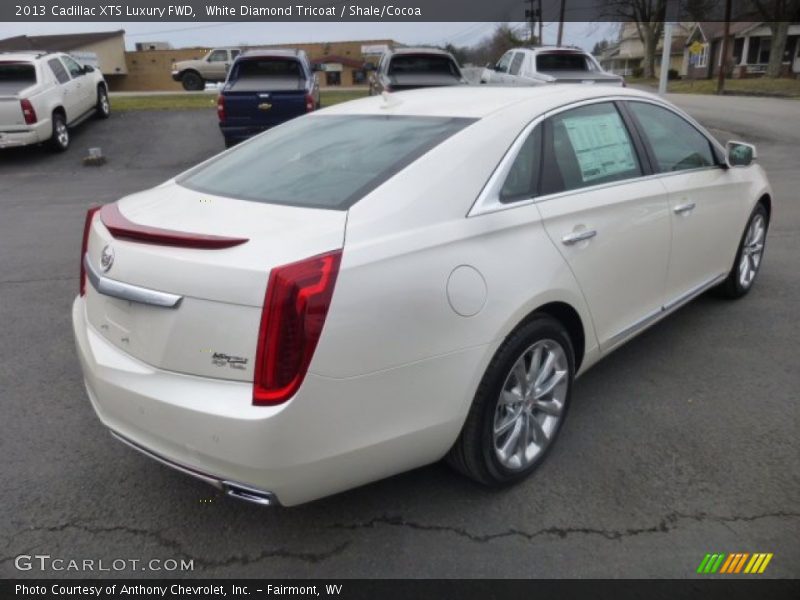 White Diamond Tricoat / Shale/Cocoa 2013 Cadillac XTS Luxury FWD