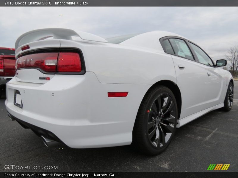 Bright White / Black 2013 Dodge Charger SRT8