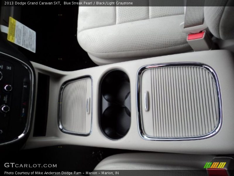 Blue Streak Pearl / Black/Light Graystone 2013 Dodge Grand Caravan SXT