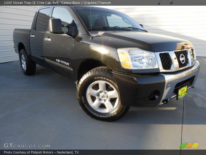 Galaxy Black / Graphite/Titanium 2006 Nissan Titan SE Crew Cab 4x4
