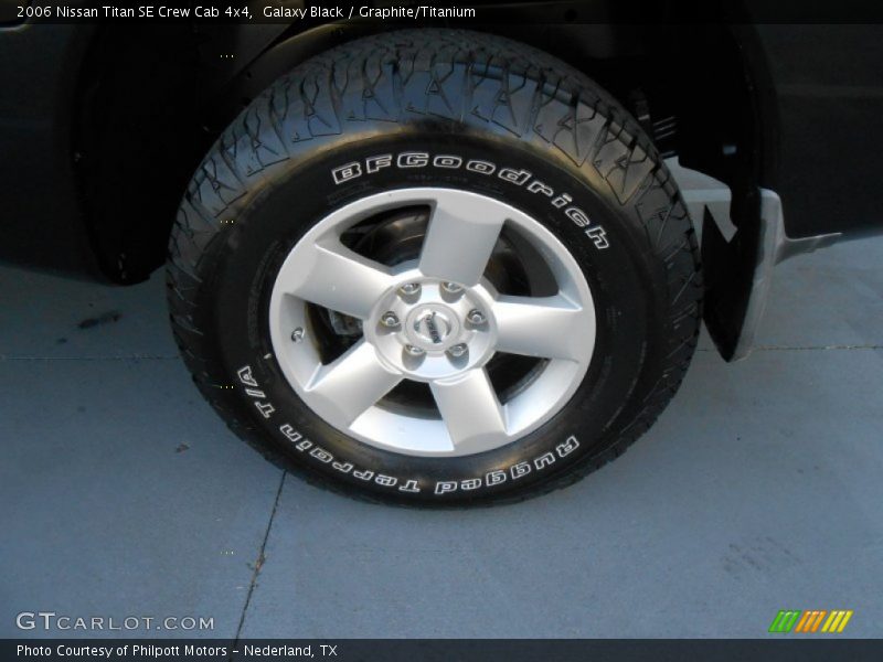 Galaxy Black / Graphite/Titanium 2006 Nissan Titan SE Crew Cab 4x4