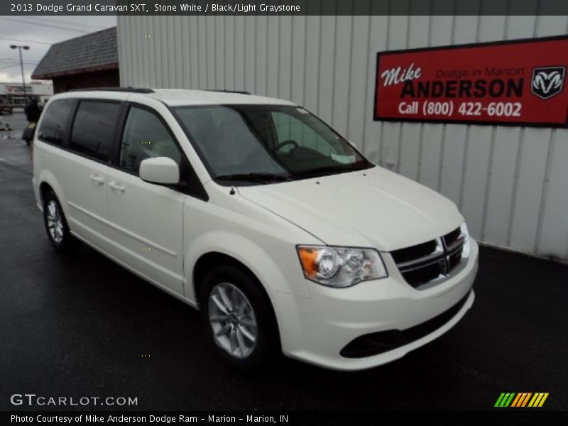 Stone White / Black/Light Graystone 2013 Dodge Grand Caravan SXT