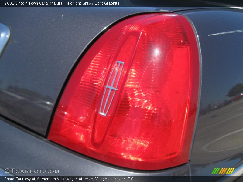 Midnight Grey / Light Graphite 2001 Lincoln Town Car Signature