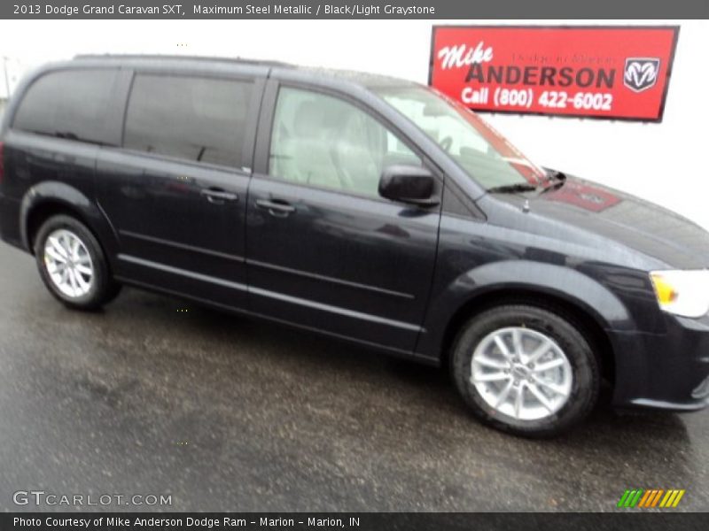 Maximum Steel Metallic / Black/Light Graystone 2013 Dodge Grand Caravan SXT