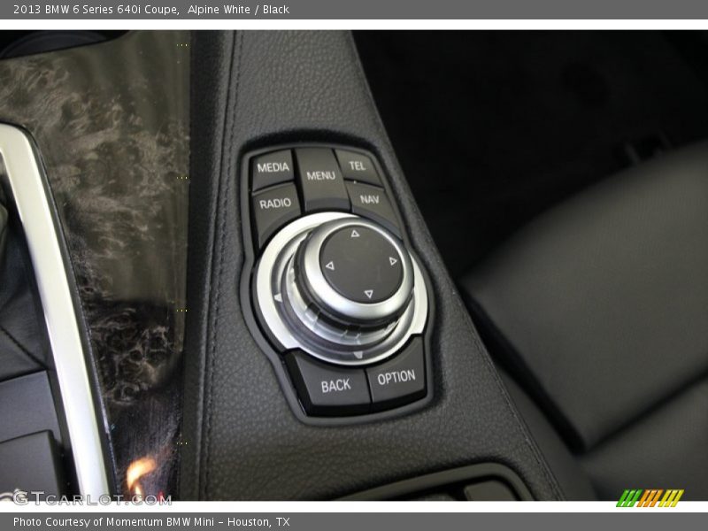 Controls of 2013 6 Series 640i Coupe