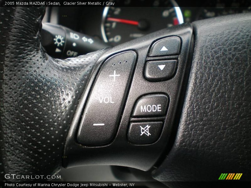 Glacier Silver Metallic / Gray 2005 Mazda MAZDA6 i Sedan