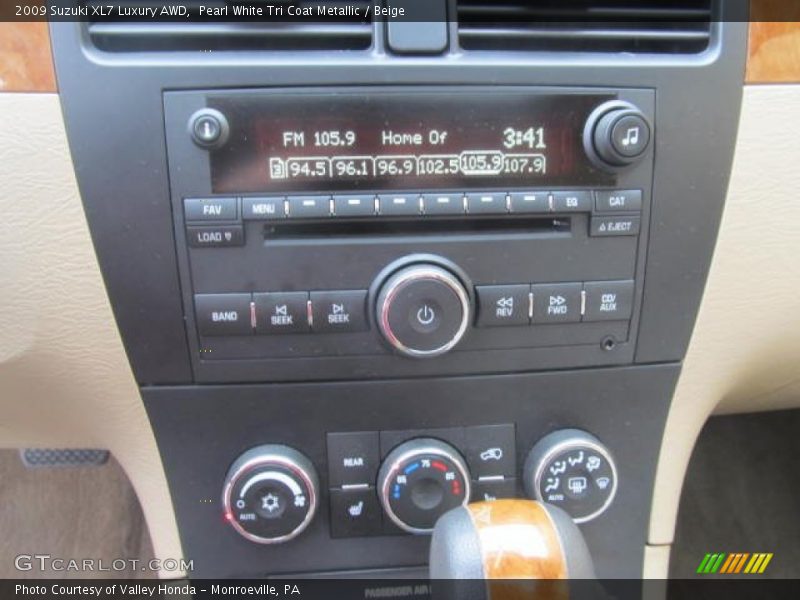 Controls of 2009 XL7 Luxury AWD