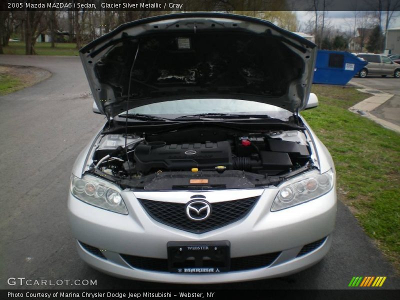 Glacier Silver Metallic / Gray 2005 Mazda MAZDA6 i Sedan
