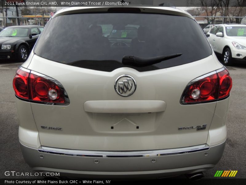 White Diamond Tricoat / Ebony/Ebony 2011 Buick Enclave CXL AWD