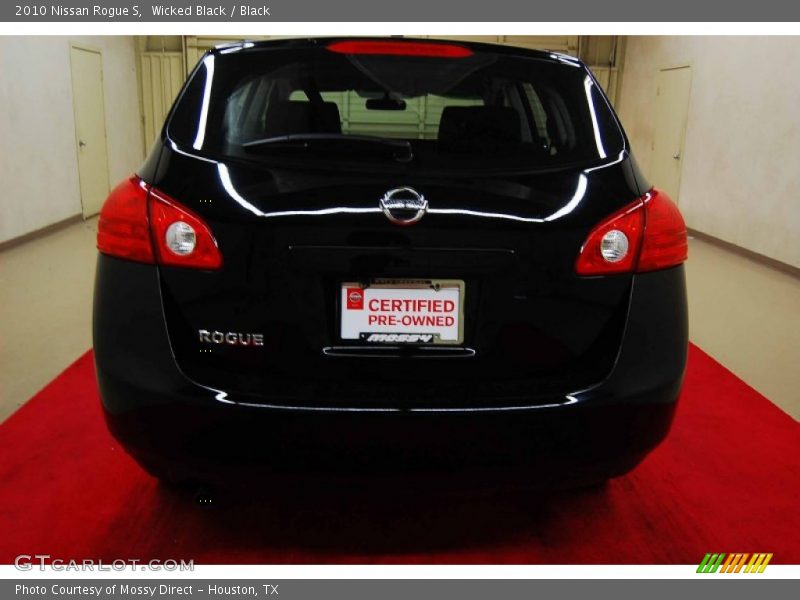 Wicked Black / Black 2010 Nissan Rogue S