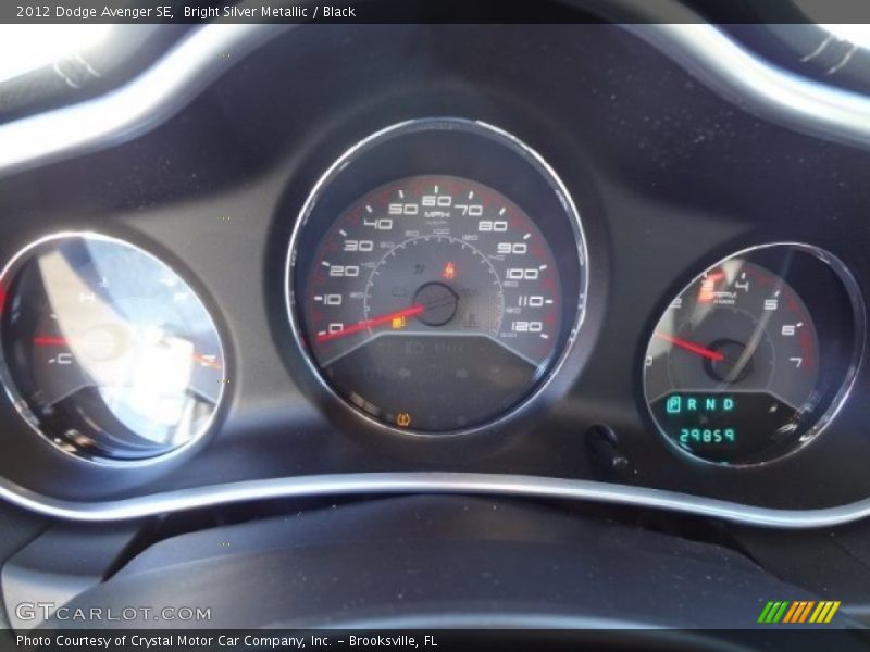 Bright Silver Metallic / Black 2012 Dodge Avenger SE