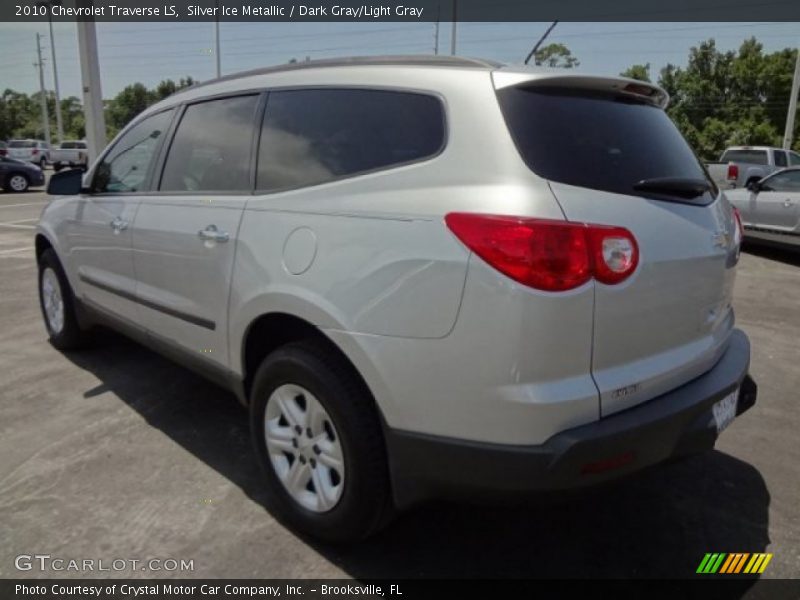 Silver Ice Metallic / Dark Gray/Light Gray 2010 Chevrolet Traverse LS
