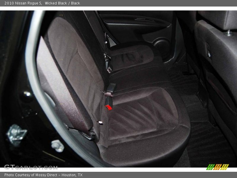 Wicked Black / Black 2010 Nissan Rogue S
