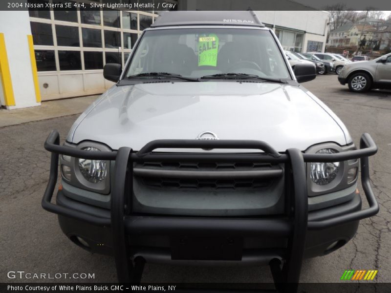 Silver Lightning Metallic / Gray 2004 Nissan Xterra SE 4x4