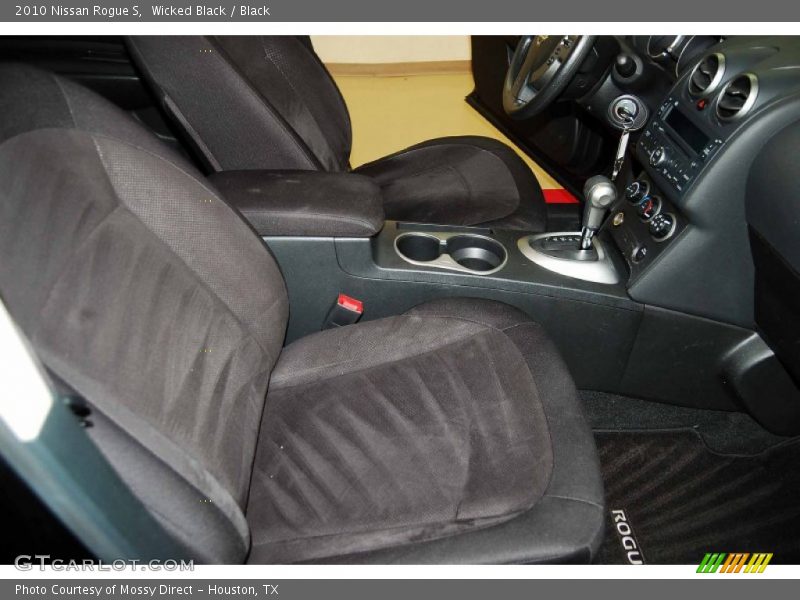 Wicked Black / Black 2010 Nissan Rogue S