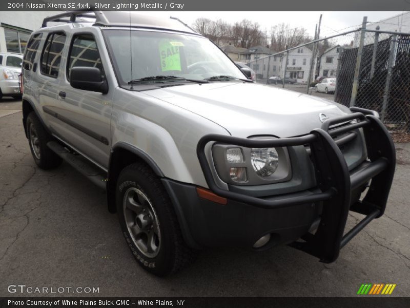 Silver Lightning Metallic / Gray 2004 Nissan Xterra SE 4x4