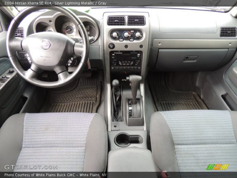 Silver Lightning Metallic / Gray 2004 Nissan Xterra SE 4x4