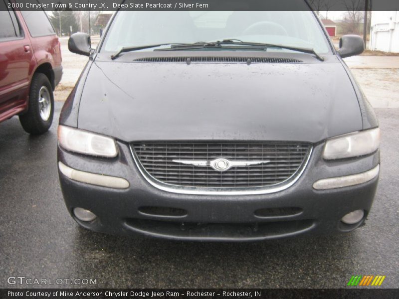 Deep Slate Pearlcoat / Silver Fern 2000 Chrysler Town & Country LXi